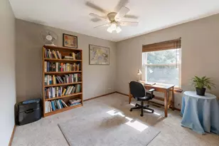 1849 Pastoral Ln, Hanover Park, IL 60133 - Photo 16