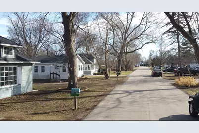 117 Lakewood Avenue, Crystal Lake, IL 60014 - Photo 22