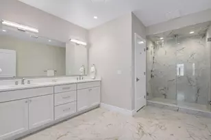 225 Burlington Ave, Clarendon Hills, IL 60514 - Photo 12