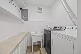 1323 E 61st St, Chicago, IL 60637 - Photo 30