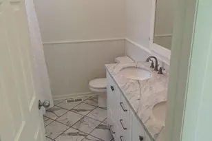 1323 E 61st St, Chicago, IL 60637 - Photo 24