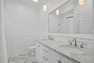1323 E 61st St, Chicago, IL 60637 - Photo 24