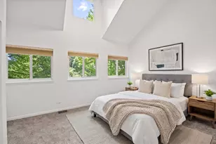 1323 E 61st St, Chicago, IL 60637 - Photo 20