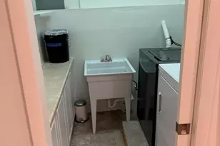1323 E 61st St, Chicago, IL 60637 - Photo 38