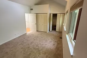 1323 E 61st St, Chicago, IL 60637 - Photo 20