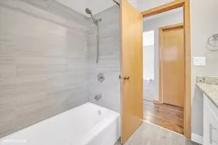 4043 N Wagner Ave, Schiller Park, IL 60176 - Photo 26