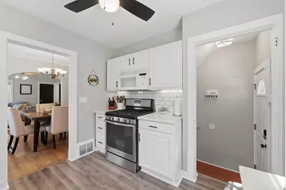 2631 Western Avenue, Davenport, IA 52803 - Photo 10