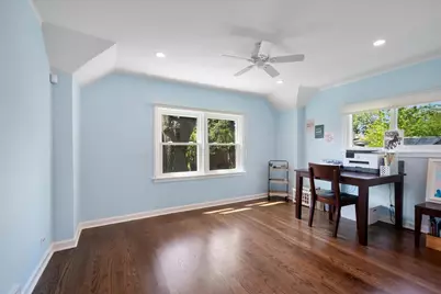 6850 N Lowell Avenue, Lincolnwood, IL 60712 - Photo 18