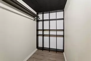 8032 S Carpenter St, Chicago, IL 60620 - Photo 32