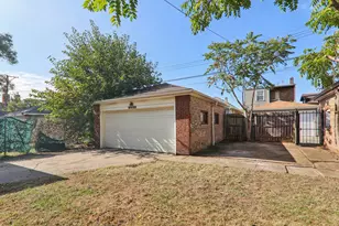 8032 S Carpenter St, Chicago, IL 60620 - Photo 34