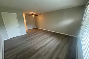 105 E Grove St, Lombard, IL 60148 - Photo 2