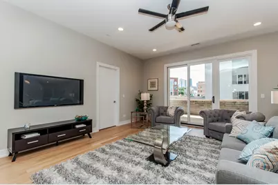 650 N Morgan Street #202, Chicago, IL 60642 - Photo 4