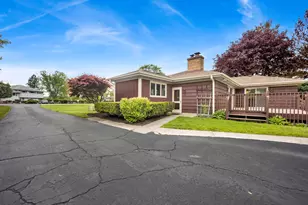 18W724 20th Pl, Lombard, IL 60148 - Photo 6