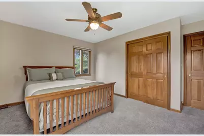 18W724 20th Place, Lombard, IL 60148 - Photo 32