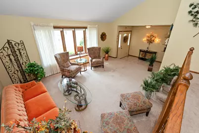 19243 Bernadine Street, Lansing, IL 60438 - Photo 8