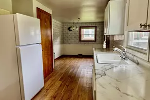 415 9th Pl, Lasalle, IL 61301 - Photo 12