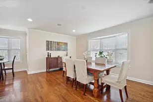 7050 N McAlpin Ave, Chicago, IL 60646 - Photo 6