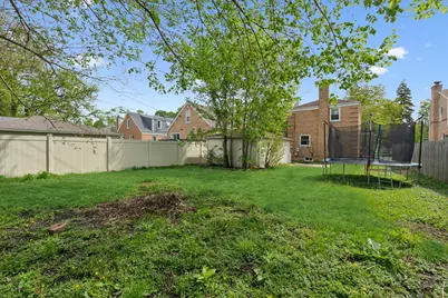 1678 Ash Street, Des Plaines, IL 60018 - Photo 18