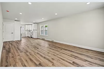 1114 Oakland Avenue, Joliet, IL 60435 - Photo 6