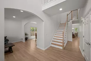 1114 Oxford Rd, Deerfield, IL 60015 - Photo 2