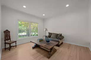 1114 Oxford Rd, Deerfield, IL 60015 - Photo 4