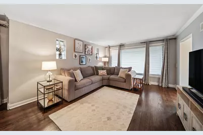 1927 N 76th Avenue, Elmwood Park, IL 60707 - Photo 2