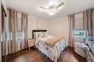1927 N 76th Ave, Elmwood Park, IL 60707 - Photo 8