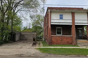 912 18th Ave, Rockford, IL 61104 - Photo 1