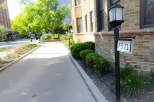 7321 S South Shore Dr, Chicago, IL 60649 - Photo 4