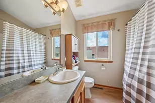6102 Oldcreek Ln, Joliet, IL 60431 - Photo 20