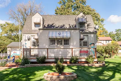 880 Bemis Road, Glen Ellyn, IL 60137 - Photo 2
