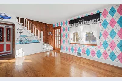 880 Bemis Road, Glen Ellyn, IL 60137 - Photo 6