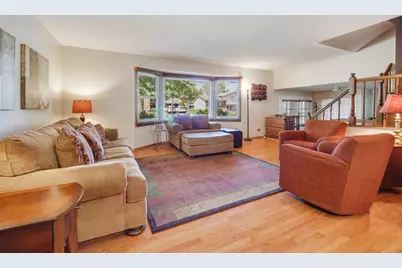 1477 William Clifford Lane, Elk Grove Village, IL 60007 - Photo 2