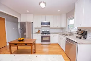 309 Hale Ave, Romeoville, IL 60446 - Photo 10