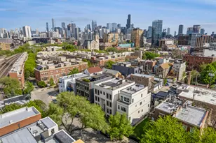1113 W Chestnut St, Chicago, IL 60642 - Photo 2