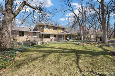 501 Glenwood Trail, Elgin, IL 60120 - Photo 2
