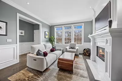 1616 N Hamlin Avenue, Chicago, IL 60647 - Photo 2