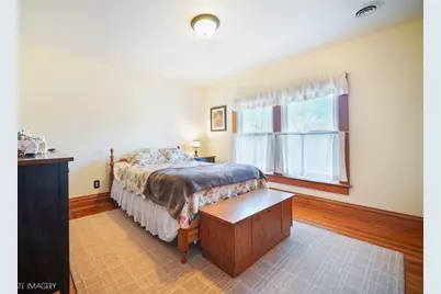 313 N Raynor Avenue, Joliet, IL 60435 - Photo 18