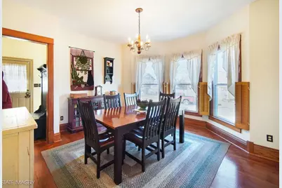313 N Raynor Avenue, Joliet, IL 60435 - Photo 10