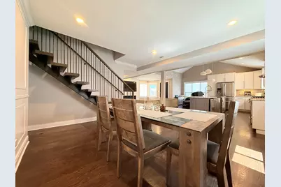 8216 N New England Avenue, Niles, IL 60714 - Photo 10
