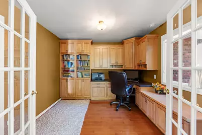 11019 Shenandoah Drive, Orland Park, IL 60467 - Photo 14
