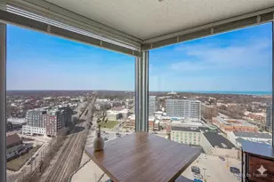 1720 Maple Ave, Evanston, IL 60201 - Photo 10