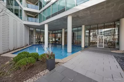 1720 Maple Avenue #2460, Evanston, IL 60201 - Photo 20