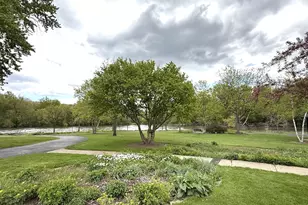 606 S 3rd St, West Dundee, IL 60118 - Photo 20