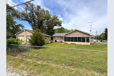 106 S George Street, Hurst, IL 62949 - Photo 14