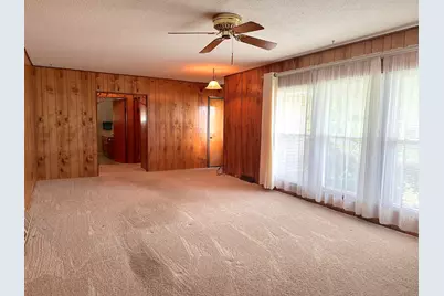 106 S George Street, Hurst, IL 62949 - Photo 2