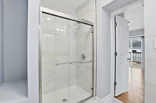 2724 W Jerome St, Chicago, IL 60645 - Photo 14