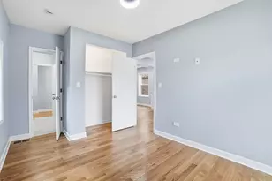 2724 W Jerome St, Chicago, IL 60645 - Photo 12