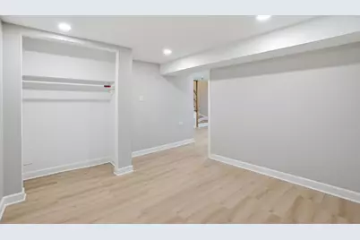 2724 W Jerome Street, Chicago, IL 60645 - Photo 30