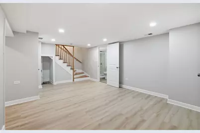 2724 W Jerome Street, Chicago, IL 60645 - Photo 28